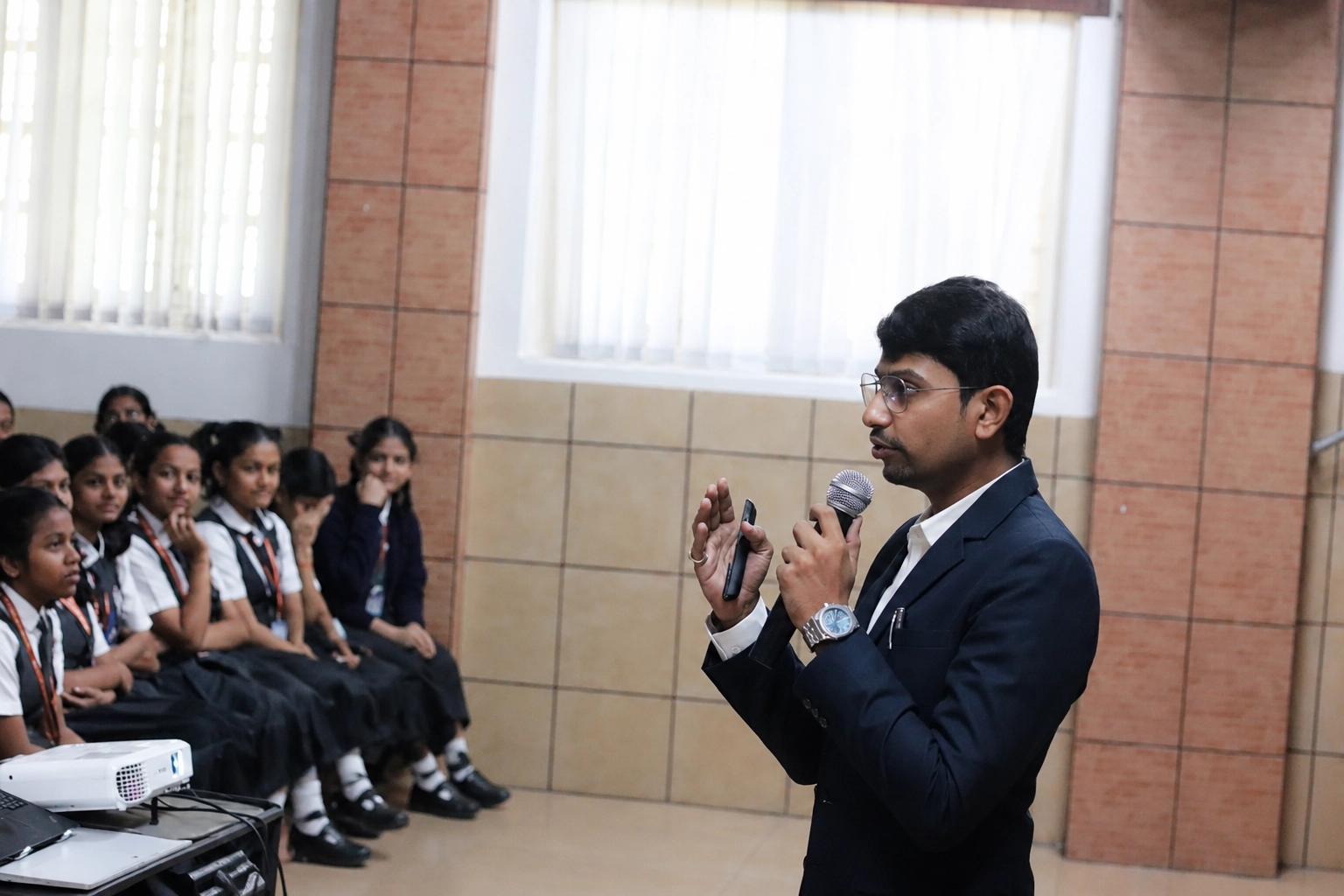 Hardik Patel delivering a live cybersecurity training session